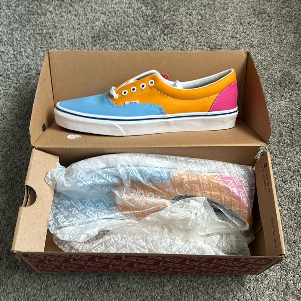 Era Vans Multicolored  size 11